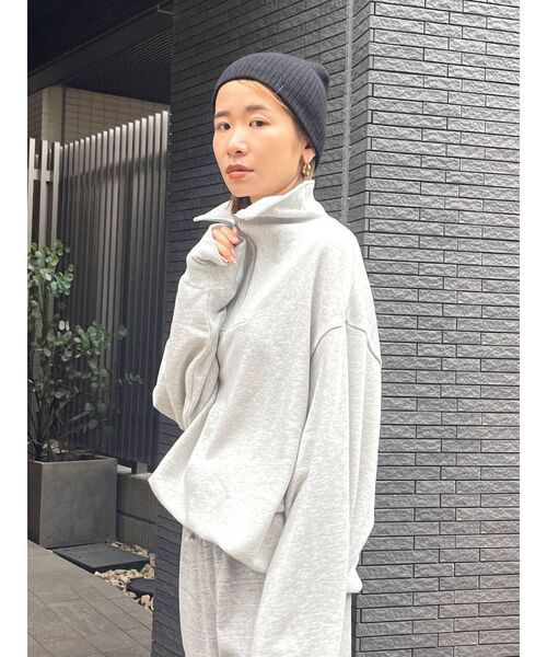 Ungrid（アングリッド）の「【WEB限定】ジップルーズスウェット（スウェット・レディース・ライトグレー/ブラック/ブラウン/ピンク/グリーン・FREE）」の9枚目の写真