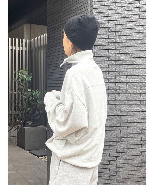 Ungrid（アングリッド）の「【WEB限定】ジップルーズスウェット（スウェット・レディース・ライトグレー/ブラック/ブラウン/ピンク/グリーン・FREE）」の10枚目の写真