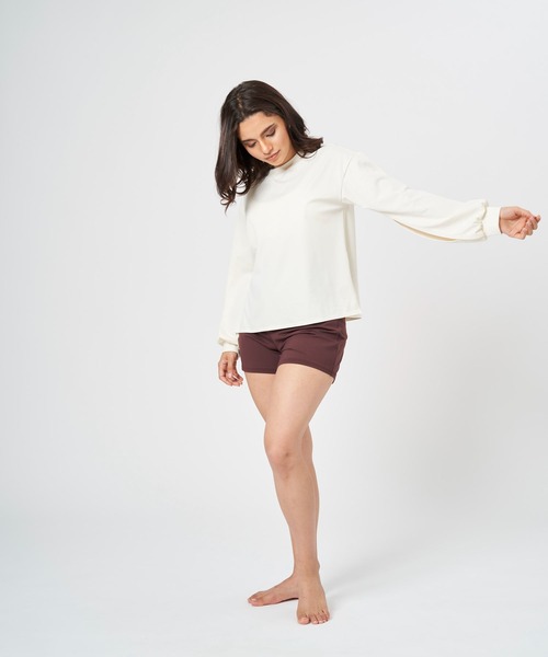BiYOOON wear(ビヨーンウェア)の「ラッシュガード / ショートパンツセット(その他トップス・レディース・ホワイト×グレー/ホワイト×グリーン/ホワイト×ブラウン/ベージュ×ブラック/ブラック×ブラック/ブラック系その他/ホワイト×ブラック/ホワイト系/ホワイト系1/ブラック系その他2・FREE)」の6枚目の写真