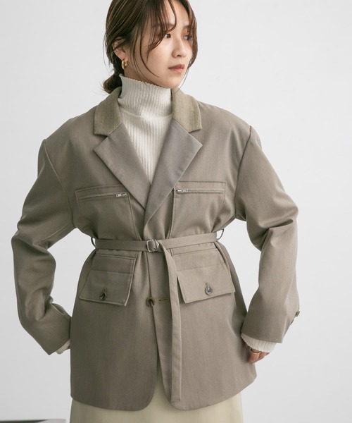 KBF(ケイビーエフ)の「ワークディティールブレザー(テーラードジャケット・レディース・チャコールグレー/ベージュ系その他・ONE)」の2枚目の写真