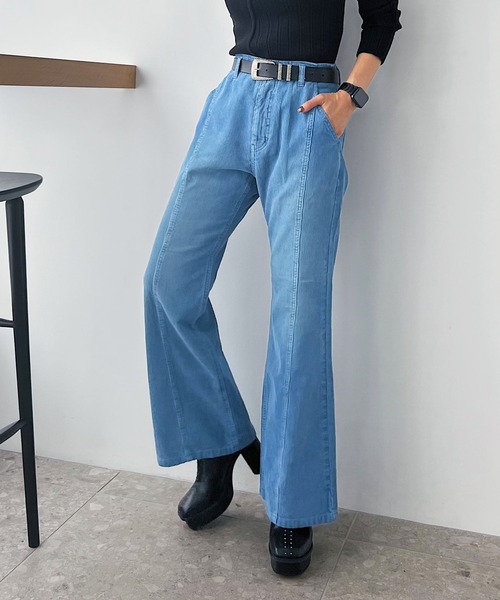 PAGEBOY(ページボーイ)の「コールテンフレアパンツ(その他パンツ・レディース・オフホワイト/チャコールグレー/ブルー/モーブ系・S/M/L)」の4枚目の写真