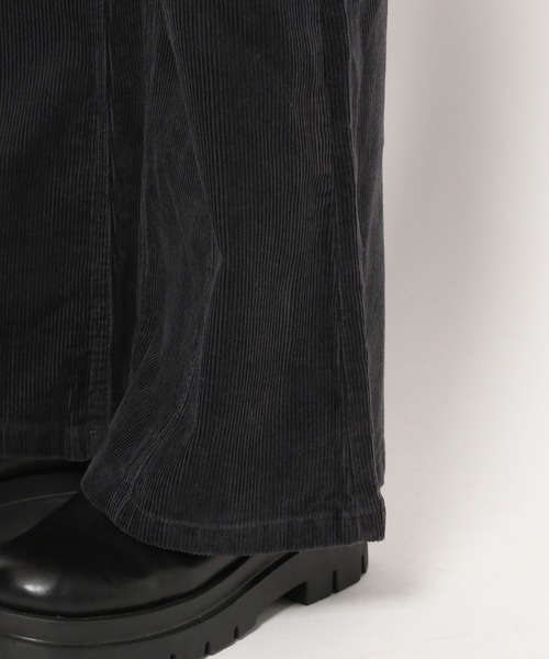 PAGEBOY(ページボーイ)の「コールテンフレアパンツ(その他パンツ・レディース・オフホワイト/チャコールグレー/ブルー/モーブ系・S/M/L)」の5枚目の写真