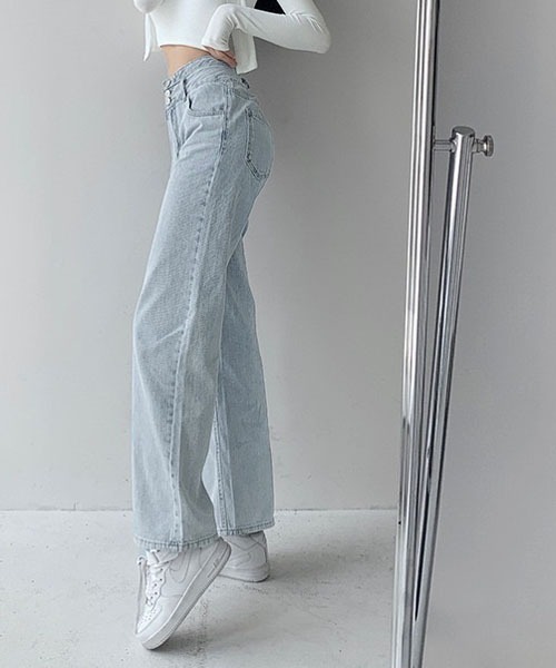 gossip！ロサンゼルス（ゴシップロサンゼルス）の「ハイウエスト レトロデニムパンツ（デニムパンツ・レディース・ライトブルー・S/M/L）」の3枚目の写真