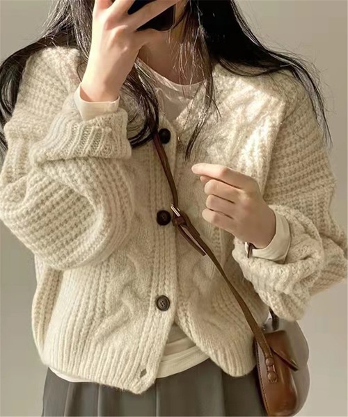 MAISON DE THERESE(メゾン ド テレーズ)の「ルーズシルエット ケーブルニットカーディガン(カーディガン/ボレロ・レディース・アイボリー/グレー・FREE)」の1枚目の写真