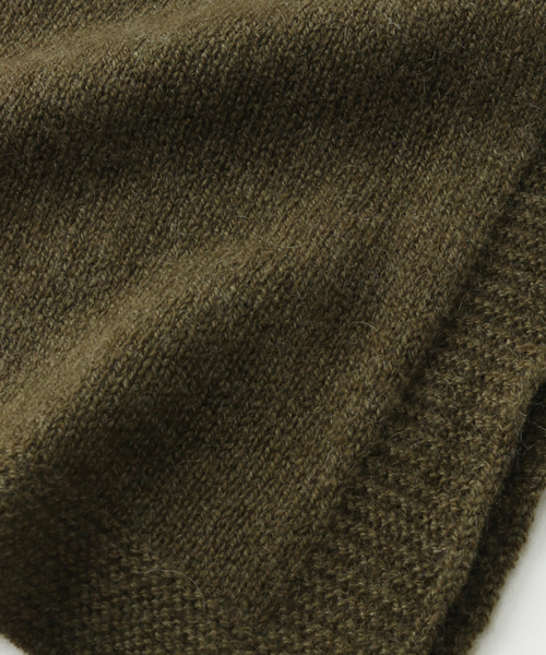 plage(プラージュ)の「【JOHNSTONES/ジョンストンズ】 ニットストール(マフラー・レディース・ベージュ/カーキ・FREE)」の7枚目の写真