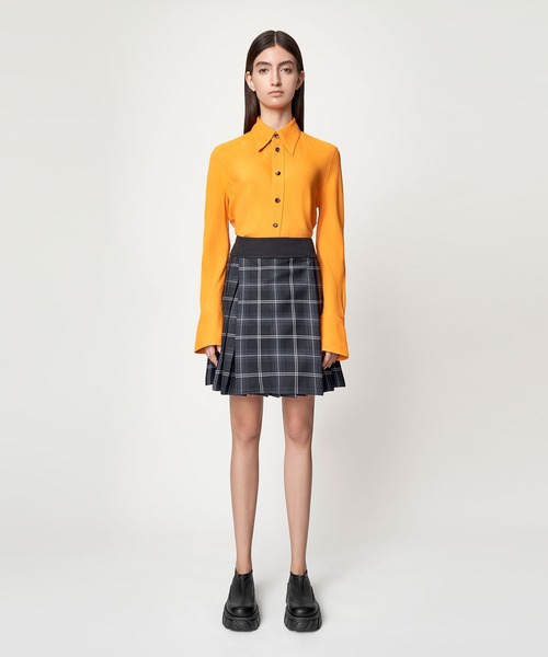 CHARLES & KEITH(チャールズ & キース)の「Aberdeen アバディーン チャンキースニーカー(スニーカー・レディース・ブラック/クリーム・22.5cm/23cm/23.5cm/24.5cm/25cm/25.5cm)」の11枚目の写真