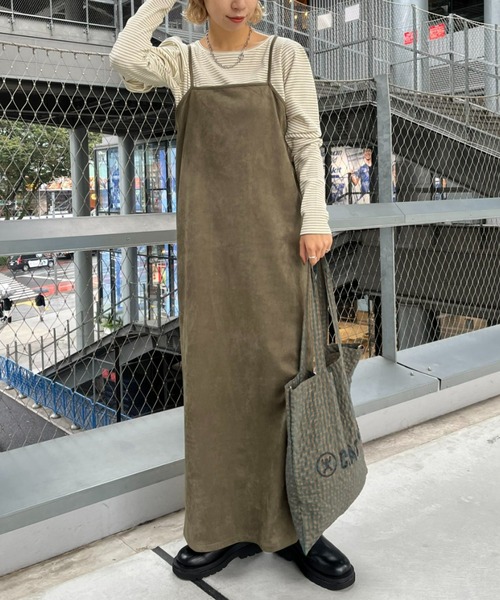 CIAOPANIC（チャオパニック）の「フェイクスウェードキャミワンピース（ワンピース・レディース・モカ/スカイブルー/イエロー/ブラック・ONE SIZE）」の14枚目の写真