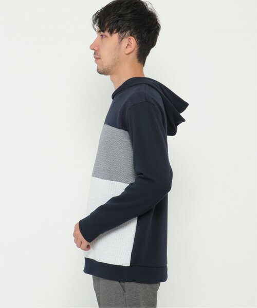 ikka（イッカ）の「切り替えジャガードプルパーカー（スウェット・メンズ・ホワイト/ネイビー・S/M/L/XL）」の9枚目の写真