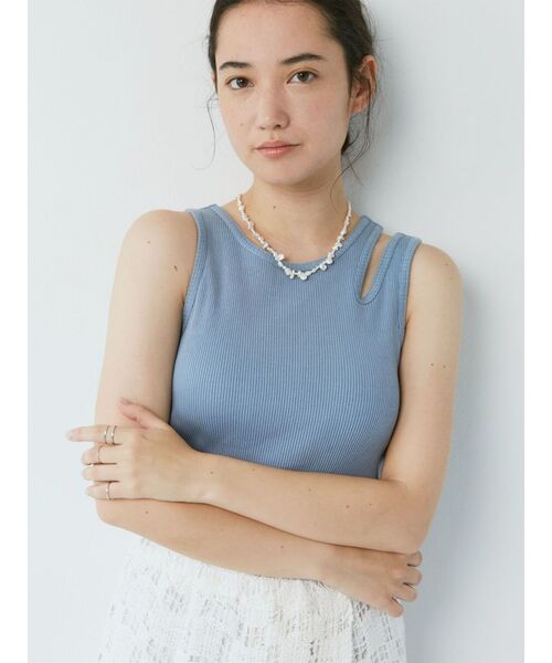 Ungrid（アングリッド）の「パット付きアシメデザインテレコタンクトップ（タンクトップ・レディース・ブラック/アイボリー/オレンジ/ブルー・FREE）」の12枚目の写真