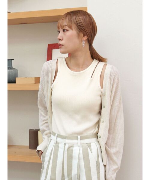 Ungrid（アングリッド）の「パット付きアシメデザインテレコタンクトップ（タンクトップ・レディース・ブラック/アイボリー/オレンジ/ブルー・FREE）」の21枚目の写真