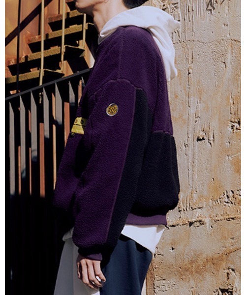 VIBGYOR(ヴィブジョー)の「【Re:one】-OVERR- COLOR BLOCKED FLEECE SWEATSHIRTS(MA)(スウェット・メンズ・パープル・FREE)」の2枚目の写真