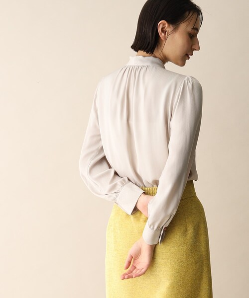 OPAQUE.CLIP（オペークドットクリップ）の「◆ドットジャカードボウタイブラウス（シャツ/ブラウス・レディース・ダークグリーン/ネイビー/ナチュラル・38）」の18枚目の写真