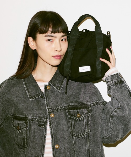 Libra Cue（リブラ キュー）の「2way巾着ショルダーバッグ（ショルダーバッグ・レディース・ベージュ/ブラック・FREE）」の8枚目の写真