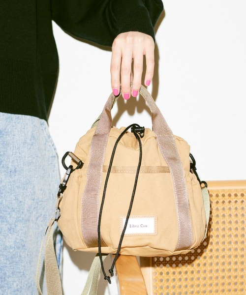 Libra Cue（リブラ キュー）の「2way巾着ショルダーバッグ（ショルダーバッグ・レディース・ベージュ/ブラック・FREE）」の12枚目の写真