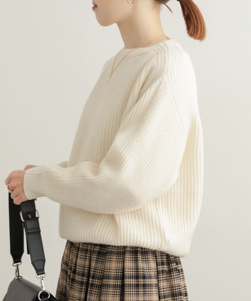 URBAN RESEARCH DOORS(アーバンリサーチドアーズ)の「モンゴリアンウール畦ニットプルオーバー(ニット/セーター・レディース・アイボリー/グレー/ブルー・MEDIUM)」の7枚目の写真