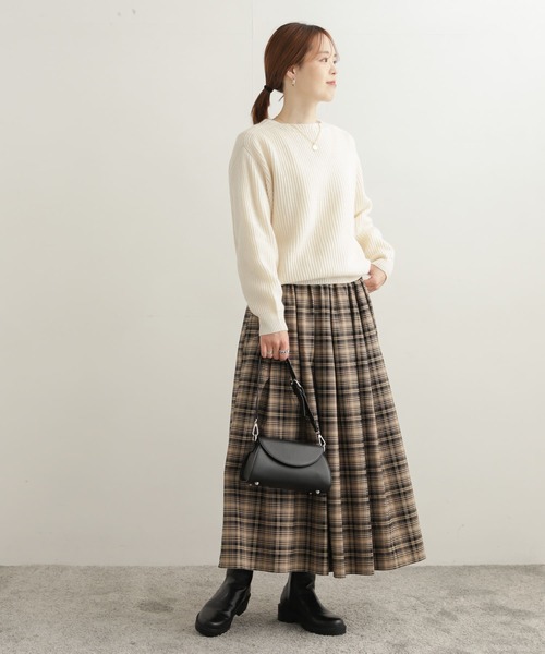 URBAN RESEARCH DOORS(アーバンリサーチドアーズ)の「モンゴリアンウール畦ニットプルオーバー(ニット/セーター・レディース・アイボリー/グレー/ブルー・MEDIUM)」の11枚目の写真