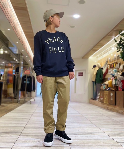 GREEN BOWL（グリーンボウル）の「グリーンボウル GREEN BOWL Crew Neck Sweat(PEACE FIELD柄)（スウェット・メンズ・ネイビー/チャコールグレー・M）」の9枚目の写真