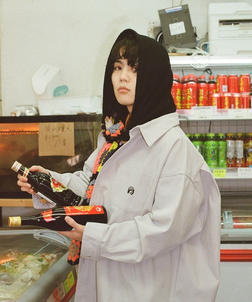 ZOZO（ゾゾ）の「グレーのデカシャツ（シャツ/ブラウス・メンズ・グレー・ONE SIZE）」の3枚目の写真