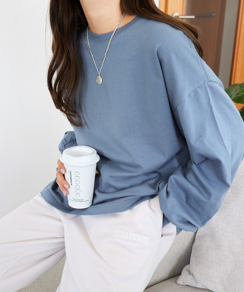 andme（アンドミー）の「【新色追加】無地ボーダーボリューム袖コットン長袖Tシャツ（Tシャツ/カットソー・レディース・チャコールグレー/ブラック/ベージュ/オフホワイト/ブルー/オートミール/スミクロ/ブラウン/ホワイト×ブラック/ベージュ系その他/ブルー系その他/ライトピンク/キナリ/ネイビー・M/L）」の16枚目の写真