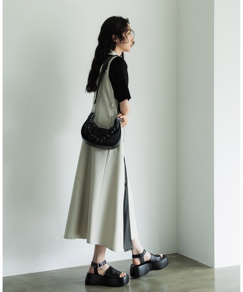 UNITED TOKYO（ユナイテッドトウキョウ）の「カスタムフリーハーフムーンバッグ(3ベルト付)（ショルダーバッグ・レディース・ブラック/ホワイト・FREE）」の7枚目の写真