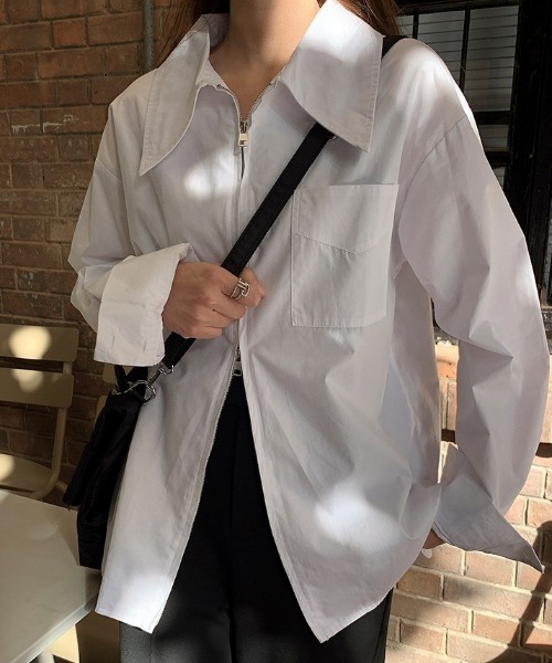 Vipoa（ヴィポア）の「BIGカラージップアップシャツ（シャツ/ブラウス・レディース・ブルー/ホワイト・FREE）」の10枚目の写真