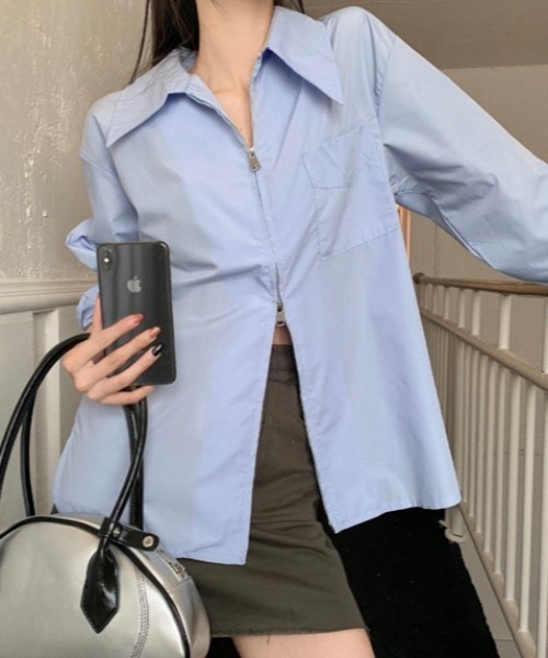 Vipoa（ヴィポア）の「BIGカラージップアップシャツ（シャツ/ブラウス・レディース・ブルー/ホワイト・FREE）」の17枚目の写真