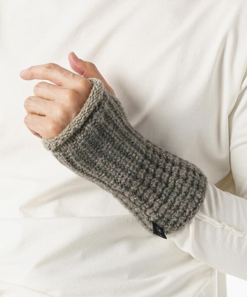 wjk（ダヴルジェイケイ）の「mko11220-3-tone hand warmer ハンドウォーマー（手袋・メンズ・ブラック/トップグレー/ベージュ・FREE）」の3枚目の写真