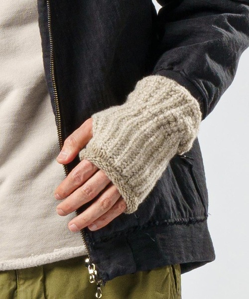 wjk（ダヴルジェイケイ）の「mko11220-3-tone hand warmer ハンドウォーマー（手袋・メンズ・ブラック/トップグレー/ベージュ・FREE）」の4枚目の写真