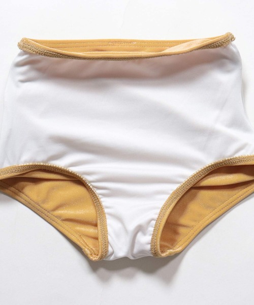 OSYAREVO（オシャレボ）の「キッズ フラワー柄 ロングスリーブ フリル 水着 セットアップ（水着・キッズ・ネイビー・90/100/110/120/130）」の22枚目の写真