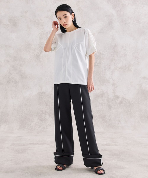 UNITED TOKYO（ユナイテッドトウキョウ）の「ラインデザインパンツ-ウォッシャブル-（スラックス・レディース・ブラック/グレー・1/2）」の8枚目の写真