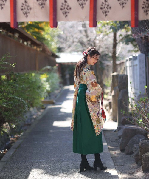 Ulysses(ユリシス)の「大正ロマンなデザイン。袴7点セット 和風花柄 緑色(着物・レディース・グリーン・F)」の13枚目の写真