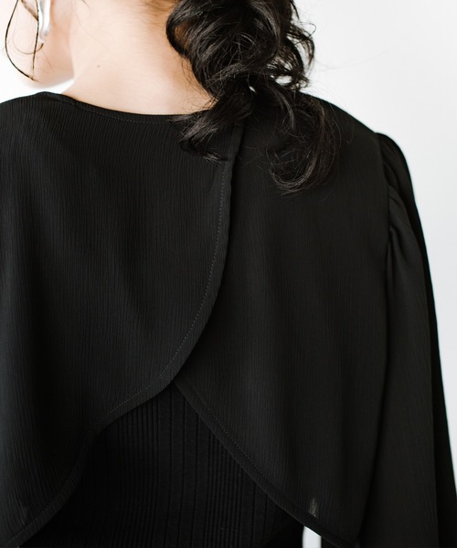 haco!（ハコ）の「前後２WAY！着るだけで二の腕カバーとオシャレ完成の万能アームボレロ（カーディガン/ボレロ・レディース・ブラック/オフホワイト・SMALL/MEDIUM/LARGE/X-LARGE）」の22枚目の写真