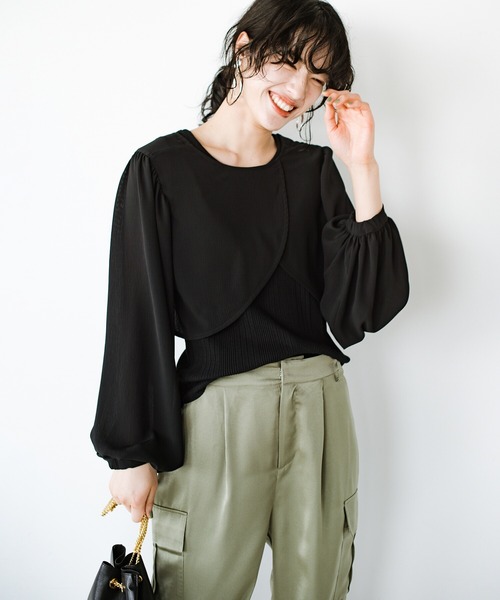 haco!（ハコ）の「前後２WAY！着るだけで二の腕カバーとオシャレ完成の万能アームボレロ（カーディガン/ボレロ・レディース・ブラック/オフホワイト・SMALL/MEDIUM/LARGE/X-LARGE）」の5枚目の写真