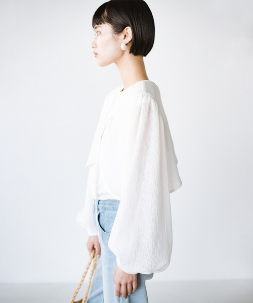 haco!（ハコ）の「前後２WAY！着るだけで二の腕カバーとオシャレ完成の万能アームボレロ（カーディガン/ボレロ・レディース・ブラック/オフホワイト・SMALL/MEDIUM/LARGE/X-LARGE）」の8枚目の写真