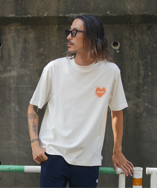 BANKS(バンクス)の「DESIGN TEE/BANKS(バンクス)半袖Tシャツ(Tシャツ/カットソー・メンズ・オフホワイト/ライトグリーン/その他6・MEDIUM/LARGE/X-LARGE/SMALL)」の13枚目の写真