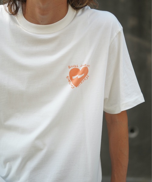 BANKS(バンクス)の「DESIGN TEE/BANKS(バンクス)半袖Tシャツ(Tシャツ/カットソー・メンズ・オフホワイト/ライトグリーン/その他6・MEDIUM/LARGE/X-LARGE/SMALL)」の16枚目の写真