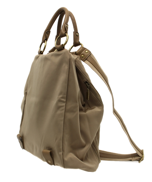 ear PAPILLONNER(イアパピヨネ)の「ニットスタンプ(バックパック/リュック・レディース・ネイビー/ベージュ/ブラック・FREE)」の14枚目の写真