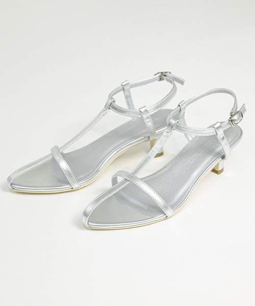 LibertyDoll（リバティードール）の「LibertyDoll / ポインテッドTストラップサンダル（サンダル・レディース・ブラック/グリーン/アイボリー/ブラウン/シルバー・S/L/M/LL）」の12枚目の写真