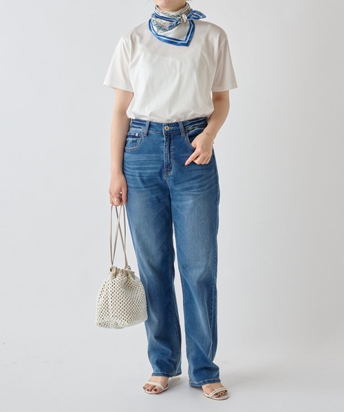 BEARDSLEY（ビアズリー）の「マルシェ柄シルクスカーフ