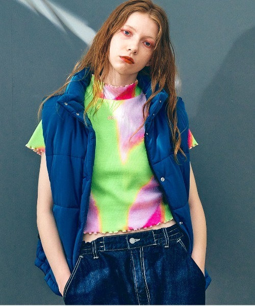 RNA(アールエヌエー)の「M2106 タイダイリブミニT(Tシャツ/カットソー・レディース・マルチ/レインボー/イエロー・MEDIUM)」の10枚目の写真
