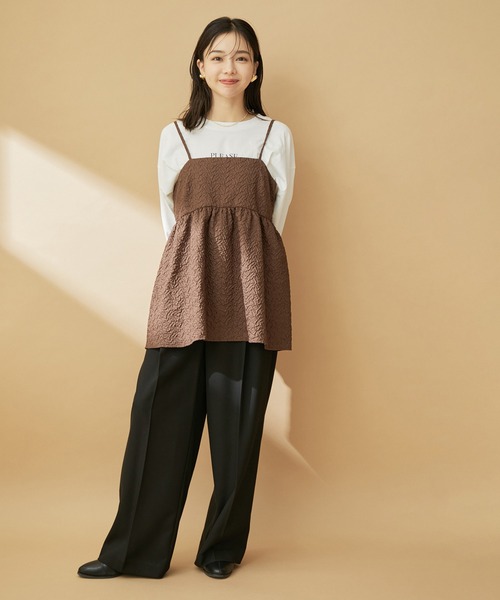 VIS（ビス）の「【新色追加】ふくれジャガードキャミトップス（キャミソール・レディース・オフホワイト/ブラック/ブラウン・FREE）」の21枚目の写真