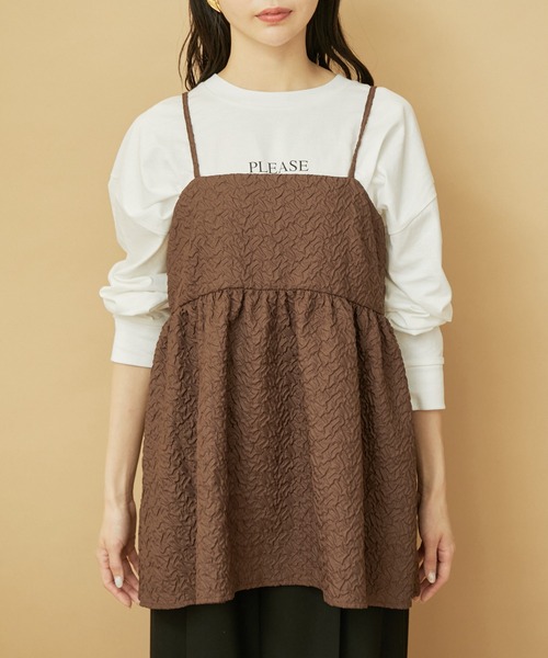 VIS（ビス）の「【新色追加】ふくれジャガードキャミトップス（キャミソール・レディース・オフホワイト/ブラック/ブラウン・FREE）」の19枚目の写真