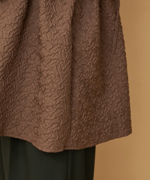 VIS（ビス）の「【新色追加】ふくれジャガードキャミトップス（キャミソール・レディース・オフホワイト/ブラック/ブラウン・FREE）」の14枚目の写真