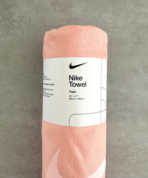 NIKE（ナイキ）の「NIKE(ナイキ)/ヨガタオル 大判タオル フィットネス トレーニング ジム ピラティス エクササイズ（スポーツグッズ・レディース・ピンク/ブラック/オレンジ・FREE）」の12枚目の写真