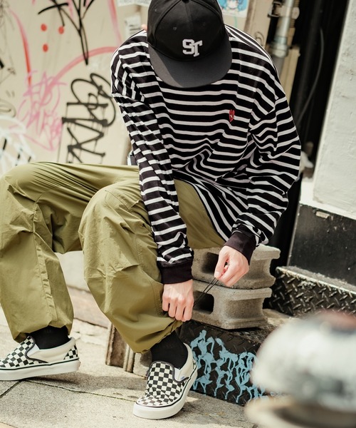 SIDEWAY STANCE（サイドウェイスタンス）の「【SIDEWAY STANCE】ボーダー/リンガー ワンポイント 刺繍 ロンT（Tシャツ/カットソー・メンズ・ホワイト系1/ホワイト/ホワイト系/ブラック系1/ブラック/ブラック系/ホワイト系2/ブラック系2/ホワイト系3/ブラック系3/ブラック系4/ホワイト系4・LARGE/MEDIUM/X-LARGE/SMALL）」の13枚目の写真