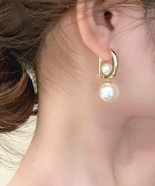 Futier land（フューティアランド）の「ドッキングインナーパールピアス（ピアス（両耳用）・レディース・ゴールド・FREE）」の5枚目の写真