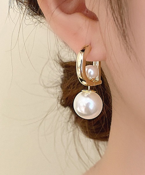 Futier land（フューティアランド）の「ドッキングインナーパールピアス（ピアス（両耳用）・レディース・ゴールド・FREE）」の3枚目の写真