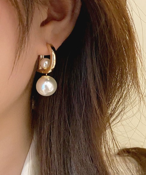 Futier land（フューティアランド）の「ドッキングインナーパールピアス（ピアス（両耳用）・レディース・ゴールド・FREE）」の11枚目の写真