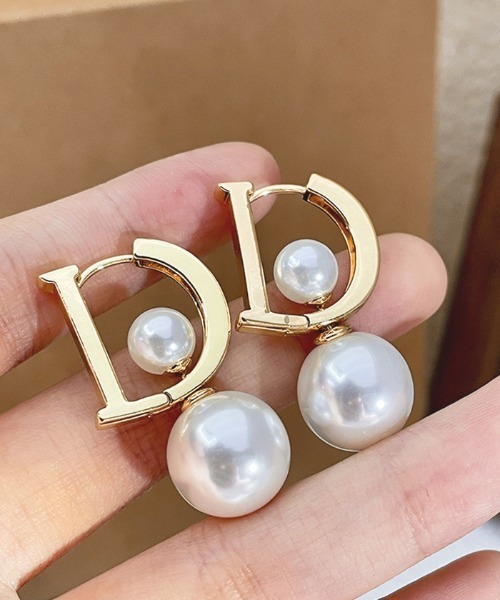 Futier land（フューティアランド）の「ドッキングインナーパールピアス（ピアス（両耳用）・レディース・ゴールド・FREE）」の2枚目の写真