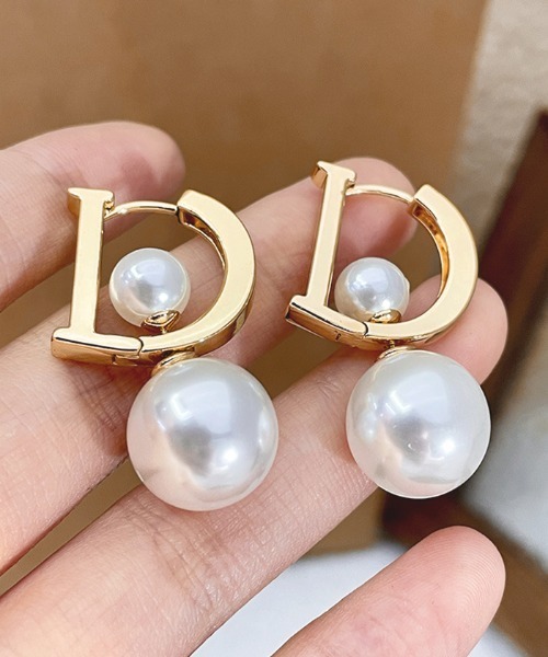 Futier land（フューティアランド）の「ドッキングインナーパールピアス（ピアス（両耳用）・レディース・ゴールド・FREE）」の8枚目の写真